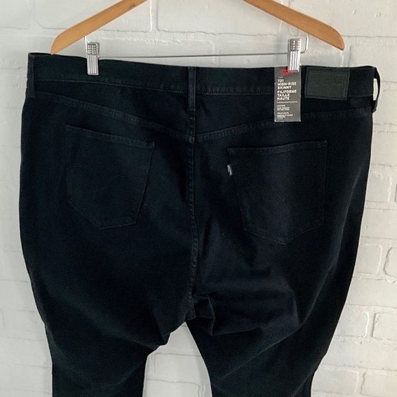 NWT Levi’s Denim Jeans Black Sculpt 721 High rise Skinny Goth Grunge Comfy 24W - Picture 14 of 15